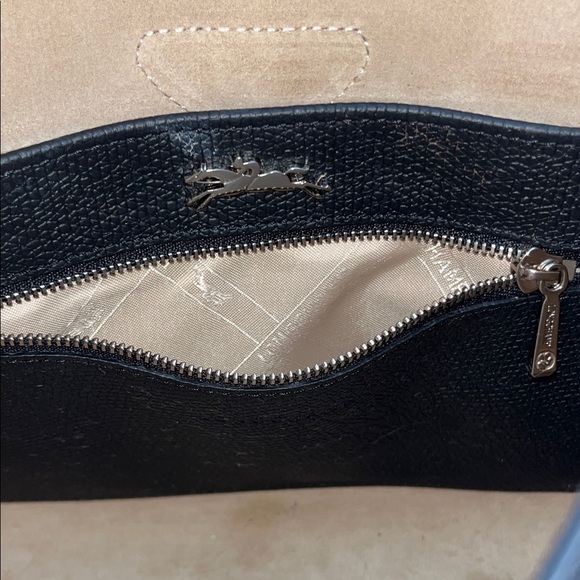 Longchamp Roseau Essential Leather Hobo - Picture 6 of 12